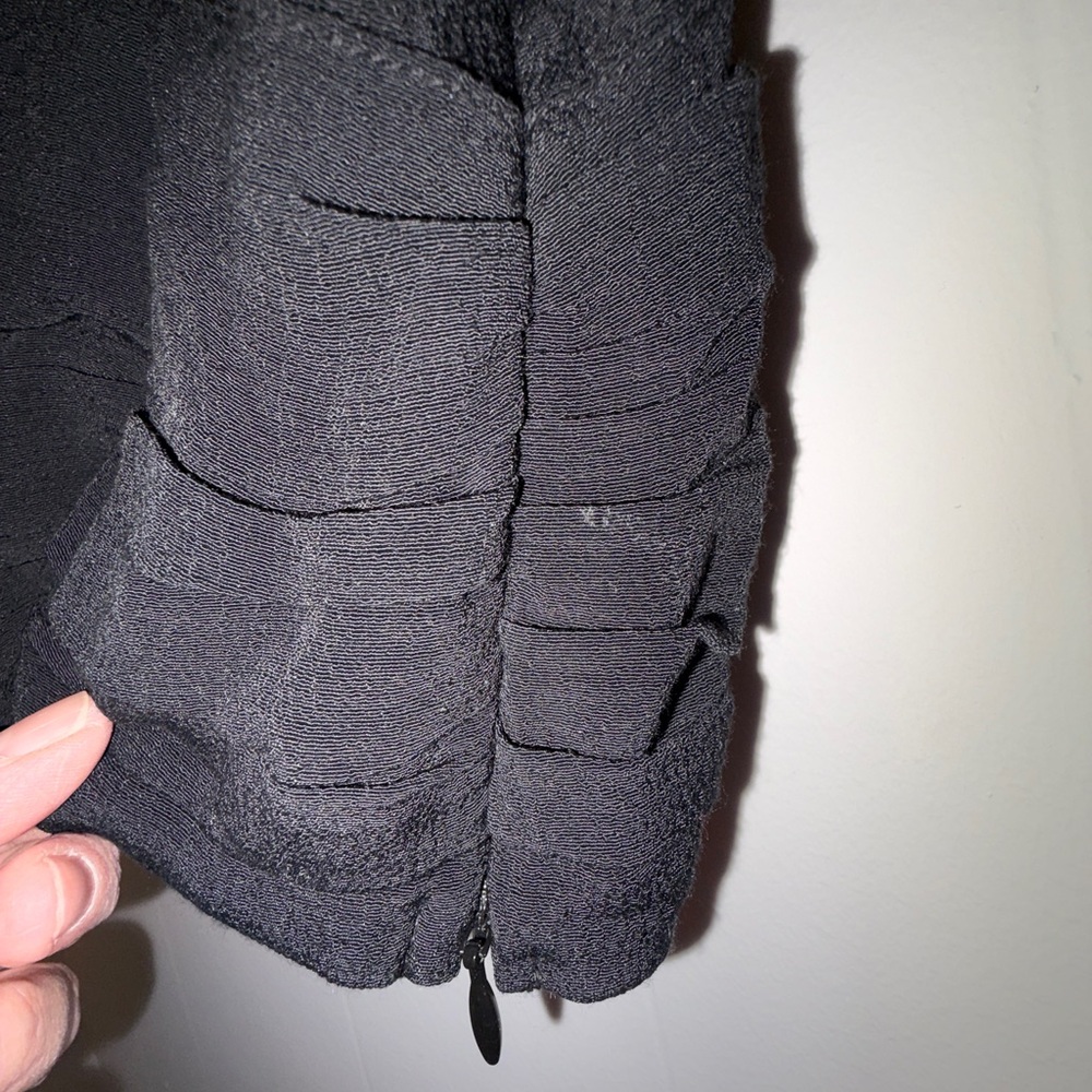Maeve Anthropologie Blouse Womens 10 Black Excellent Pleated Waist Side Zip Top - Picture 3 of 7